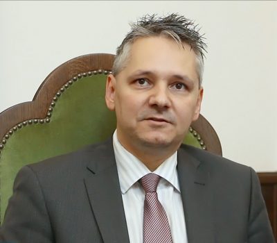 Dr. Péter Zoltán bíró, OBH